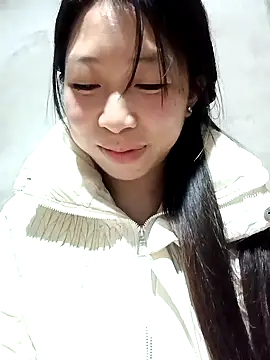 Snapshot of Mayly_lucky2 chatting on February 2, 2026, 3:55 pm Mayly lucky2 online show from February 2, 2026, 3:55 pm