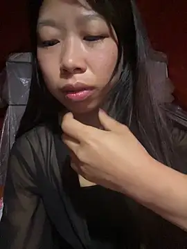 Snapshot of Mayly_lucky2 chatting on March 1, 2026, 11:05 pm Mayly lucky2 online show from March 1, 2026, 11:05 pm