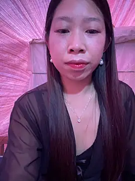 Snapshot of Mayly_lucky2 chatting on February 23, 2026, 8:15 am Mayly lucky2 online show from February 23, 2026, 8:15 am