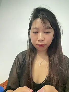 Mayly lucky2 online show from May 12, 2026, 8:37 pm
