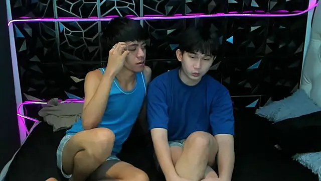 davincihugecock online show from March 16, 2026, 5:37 pm