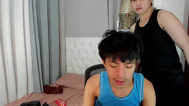 davincihugecock online show from February 15, 2026, 4:50 pm