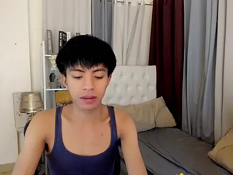 davincihugecock online show from March 15, 2026, 4:47 pm