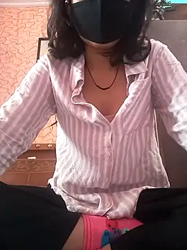 cutebeby75 online show from January 11, 2026, 6:53 am