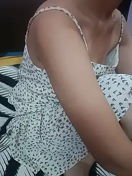 eddy girl online show from July 9, 2026, 5:23 pm