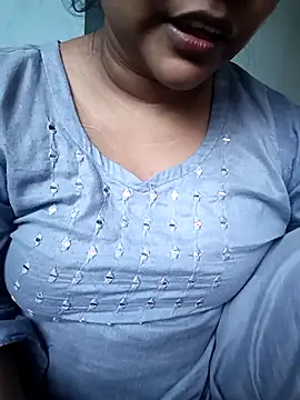 Desi Nil pori online show from February 3, 2026, 6:40 am