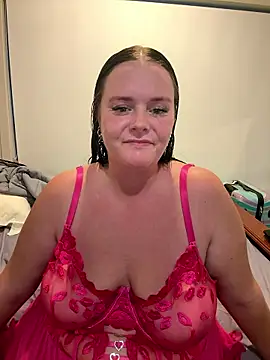 carinabro10 online show from January 13, 2026, 8:51 am