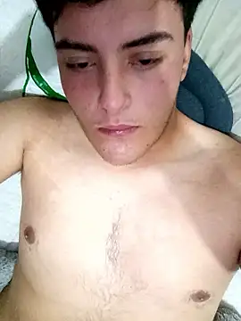 Rodrigoelfavo online show from January 12, 2026, 1:01 am