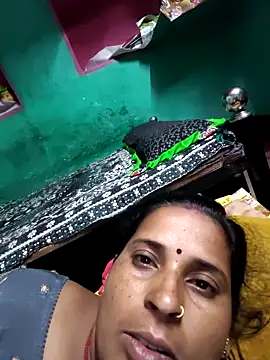 Reena lodha online show from May 8, 2026, 4:00 pm