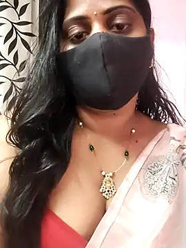 Snapshot of suma_telugu1 chatting on July 17, 2026, 2:31 am suma telugu1 online show from July 17, 2026, 2:31 am