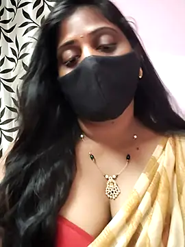 Snapshot of suma_telugu1 chatting on July 14, 2026, 2:00 am suma telugu1 online show from July 14, 2026, 2:00 am