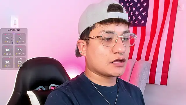 Snapshot of Theo_Rowan chatting on February 12, 2026, 8:08 pm Theo Rowan online show from February 12, 2026, 8:08 pm