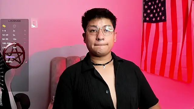 Snapshot of Theo_Rowan chatting on February 16, 2026, 7:01 pm Theo Rowan online show from February 16, 2026, 7:01 pm