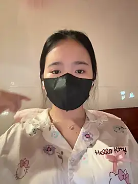 Gwen879 online show from March 21, 2026, 12:45 am