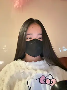 Gwen879 online show from March 6, 2026, 12:38 am