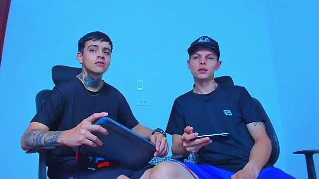 Thomas-Wil online show from April 3, 2026, 6:58 pm