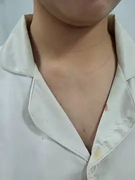 Single-momm22 online show from January 15, 2026, 1:47 pm