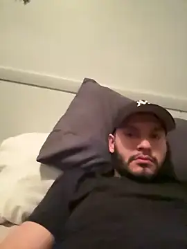 Snapshot of Ser02hot_latino chatting on February 9, 2026, 11:03 pm Ser02hot latino online show from February 9, 2026, 11:03 pm