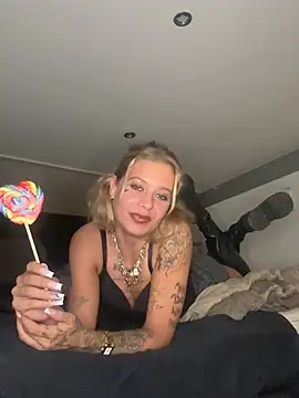 Zungenlolly quinn online show from January 15, 2026, 9:07 pm