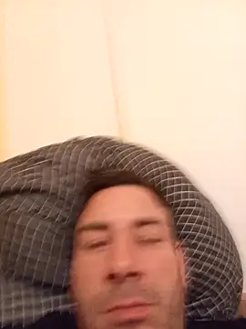 MiWaBitch online show from January 8, 2026, 9:43 pm