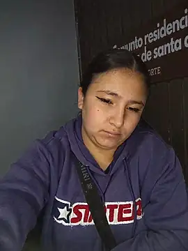 Cute Penelope  online show from January 14, 2026, 11:25 am