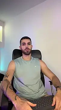 Apolo lux1 online show from February 23, 2026, 7:47 pm