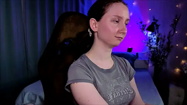 SunshineBlaze online show from April 15, 2026, 7:58 pm