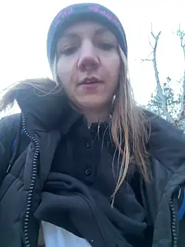 Snapshot of Marina_und_Jayden chatting on February 16, 2026, 4:27 pm Marina und Jayden online show from February 16, 2026, 4:27 pm