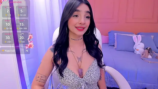Snapshot of Abriil_cutee chatting on July 28, 2026, 6:20 pm Abriil cutee online show from July 28, 2026, 6:20 pm
