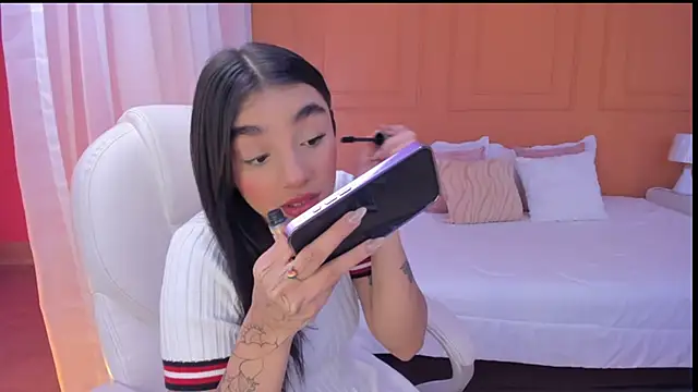Abriil cutee online show from June 12, 2026, 1:53 pm