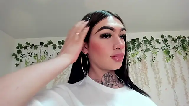 lizz lunna online show from March 7, 2026, 8:03 pm