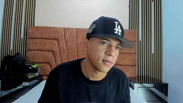 MATHY ROBERT online show from January 13, 2026, 7:51 pm