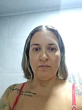 Snapshot of bellafortune69 chatting on February 23, 2026, 8:04 am bellafortune69 online show from February 23, 2026, 8:04 am