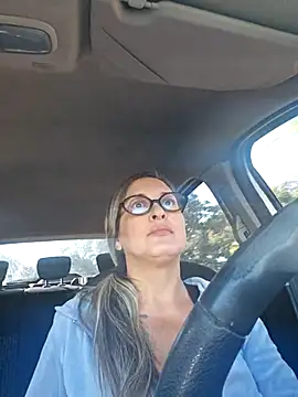 bellafortune69 online show from May 21, 2026, 12:57 pm