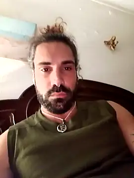 Snapshot of Wild_Dini chatting on January 9, 2026, 2:18 am Wild Dini online show from January 9, 2026, 2:18 am