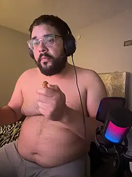 Snapshot of bottombeargaming chatting on January 17, 2026, 2:48 am bottombeargaming online show from January 17, 2026, 2:48 am