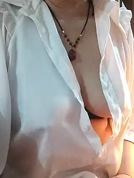 Snapshot of Myna_999 chatting on February 11, 2026, 2:11 am Myna 999 online show from February 11, 2026, 2:11 am