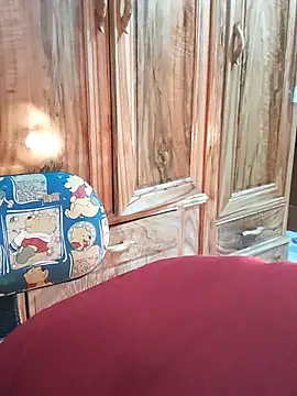 Snapshot of Myna_999 chatting on February 1, 2026, 8:12 am Myna 999 online show from February 1, 2026, 8:12 am