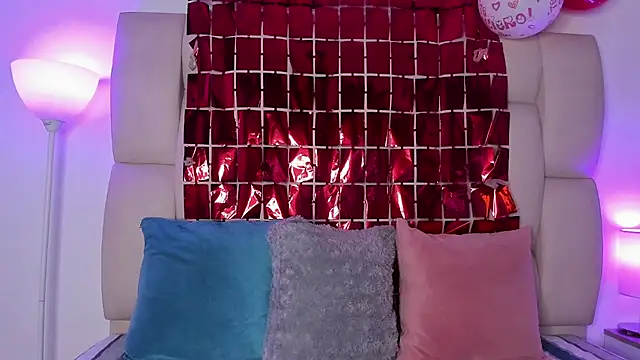 Hanna cooperr online show from February 15, 2026, 3:07 am