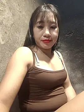 apple0011 online show from February 4, 2026, 1:28 pm