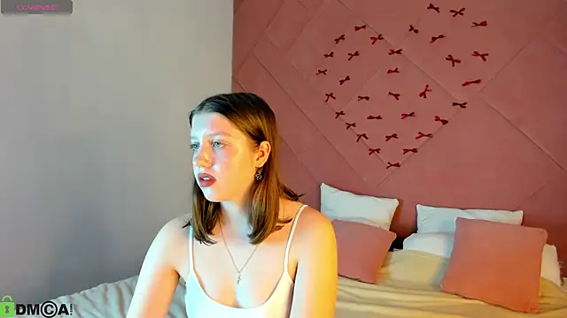 Casandra Joness online show from March 19, 2026, 8:03 am