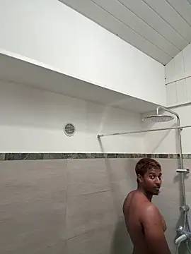 Axel black10 online show from February 18, 2026, 1:29 pm