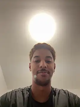 Axel black10 online show from March 5, 2026, 8:44 am