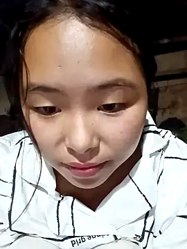 Snapshot of inali_mar chatting on February 3, 2026, 12:32 pm inali mar online show from February 3, 2026, 12:32 pm