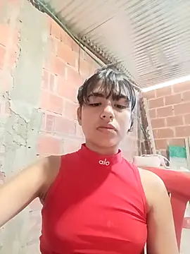 triana-hot18 online show from January 16, 2026, 12:20 pm