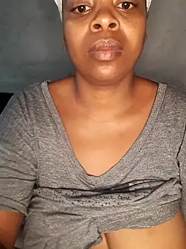 Snapshot of bigboobylicious chatting on March 25, 2026, 7:46 pm bigboobylicious online show from March 25, 2026, 7:46 pm