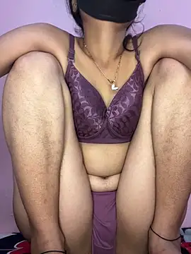 Snapshot of paribaby09 chatting on February 14, 2026, 11:21 am paribaby09 online show from February 14, 2026, 11:21 am