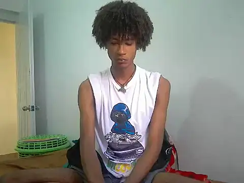 Snapshot of twink_gabrielll chatting on February 6, 2026, 12:34 pm twink gabrielll online show from February 6, 2026, 12:34 pm