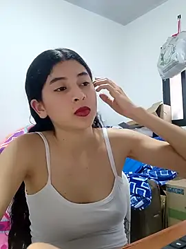 Snapshot of honeyhotgirl19 chatting on February 20, 2026, 4:20 pm honeyhotgirl19 online show from February 20, 2026, 4:20 pm