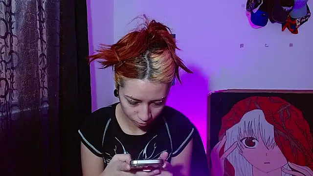 kittymiauu444 online show from April 14, 2026, 12:32 pm